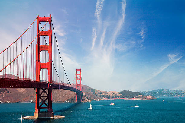 ponte golden gate de san francisco - ponto turístico internacional - fotografias e filmes do acervo