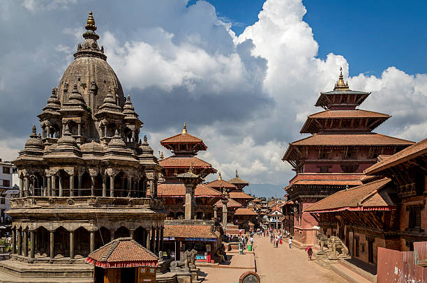 praça durbar de patan - nepalese culture nepal kathmandu bagmati imagens e fotografias de stock