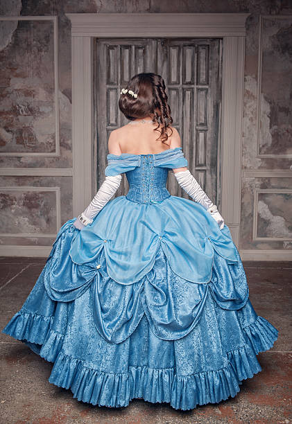 아름다운 가득했다 여자 블루 정장용, 등근육 - baroque style costume corset women 뉴스 사진 이미지