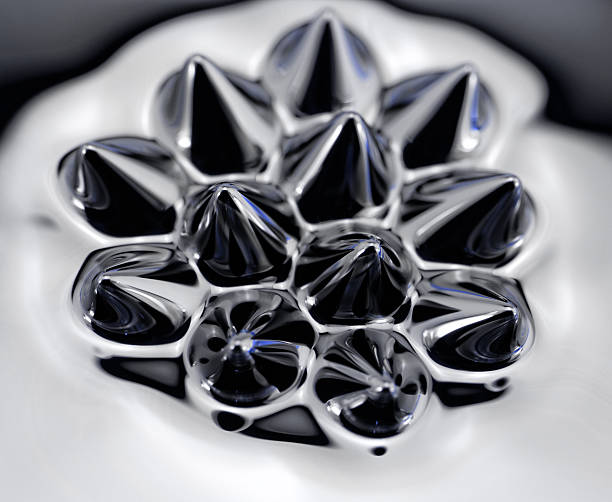 ferrofluid - ferrofluid fotografías e imágenes de stock