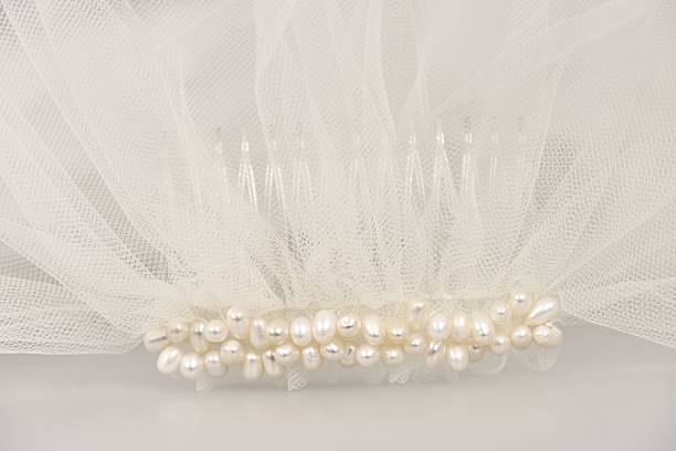 istock Wedding veil with a pearl comb 514714950