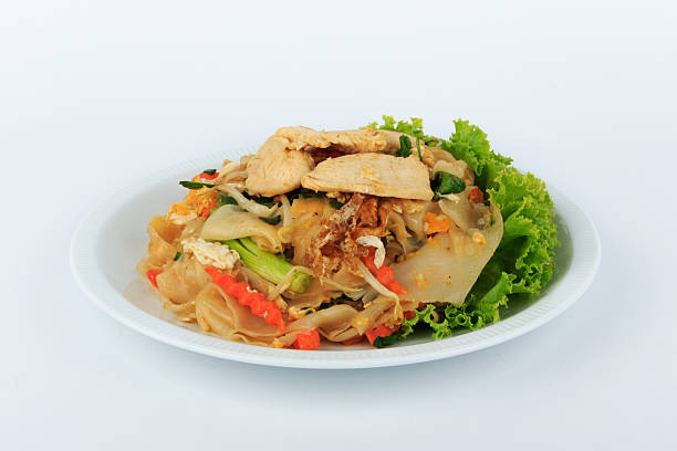 istock Rice Noodles Stir-fried with Chicken. 514716738
