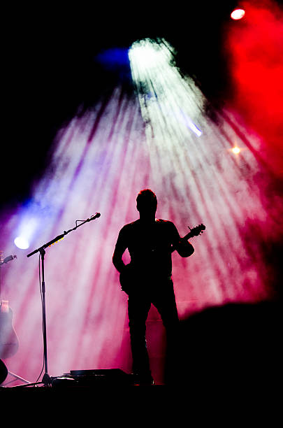 istock Silhouette of guitarist 514725725