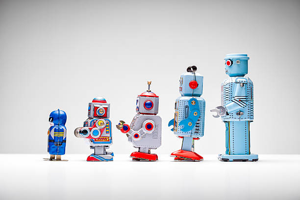 おもちゃのロボット錫 - robot conformity toy retro revival ストックフォトと画像