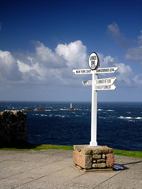 istock Sennen Cove to Lands End 514732950