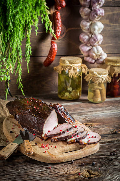 istock Delicious smoked ham cooked in the traditional way 514758003