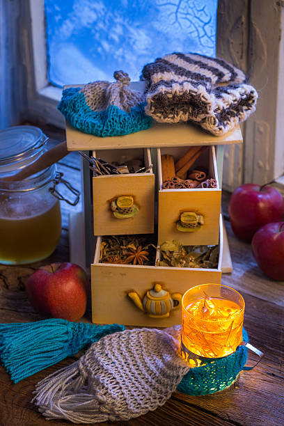 istock Hot tea leaf on a frosty evening 514774295