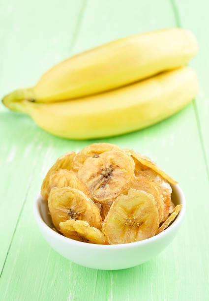 istock Banana chips and fresh fruits 514792244