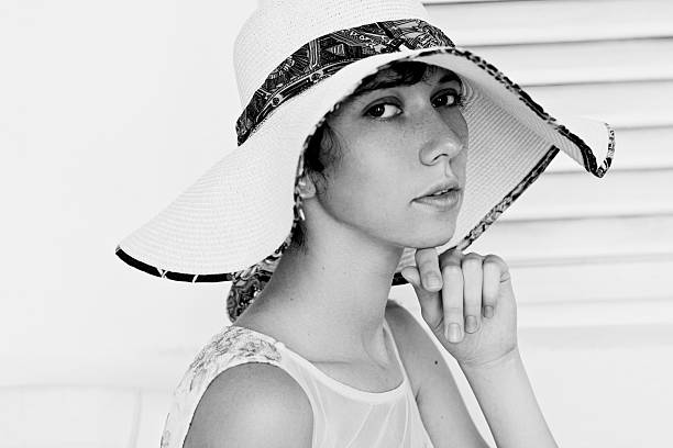 istock Beautiful young girl 514792754