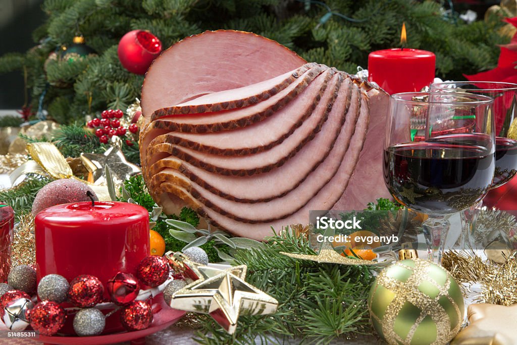 Navidad jamón dulce glaseado - Foto de stock de Jamón libre de derechos