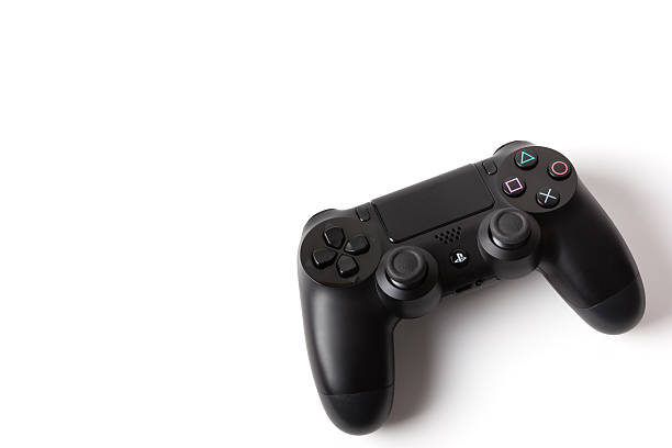 dualshock 4 ohne controller für playstation 4 - video game gamepad black isolated on white stock-fotos und bilder