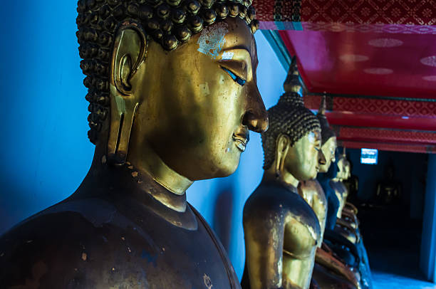 istock Profile of a Buddha statue 514875147