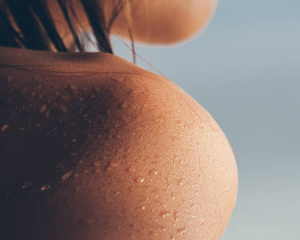 istock Wet shoulder of a young woman 514917360