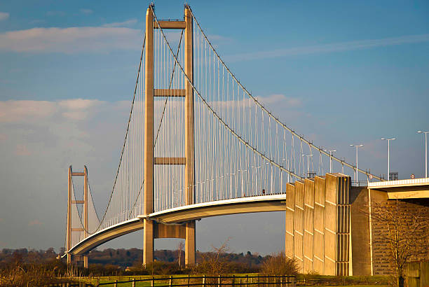 the humber-brücke - humber bridge bridge humber river yorkshire stock-fotos und bilder