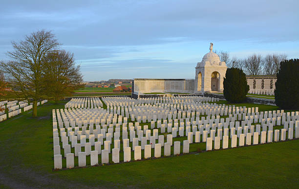 istock Tyne Cott, Ypres, Belgium 514930679