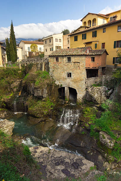 istock The medieval town of Loro Ciuffenna 514936426
