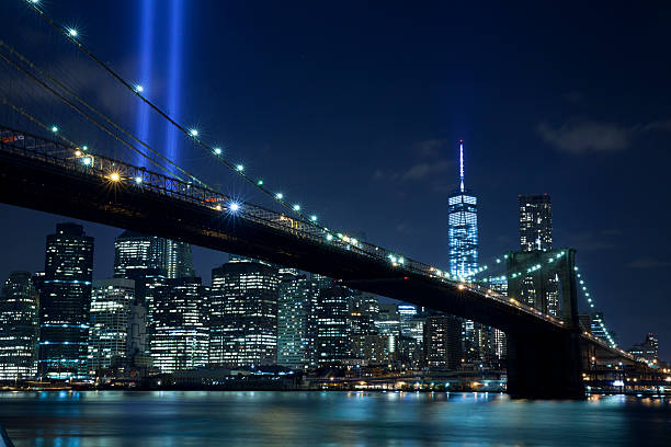istock Brooklyn Bridge with The Tribute in Light 514962613