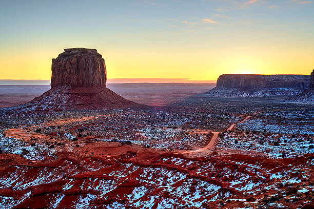 istock Sunrise Arizona Monument Valley 514982512