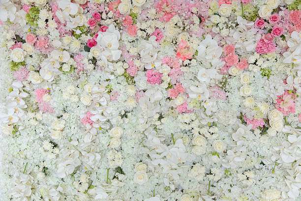 istock Bouquets of flowers decorated the backdrop 514991806