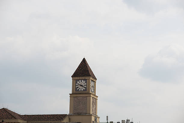 istock Rajabai Clock Tower in Mumbai 514993548