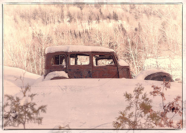 Cold Canadian Winter day - Cold day - Forgotten old car canada winter day