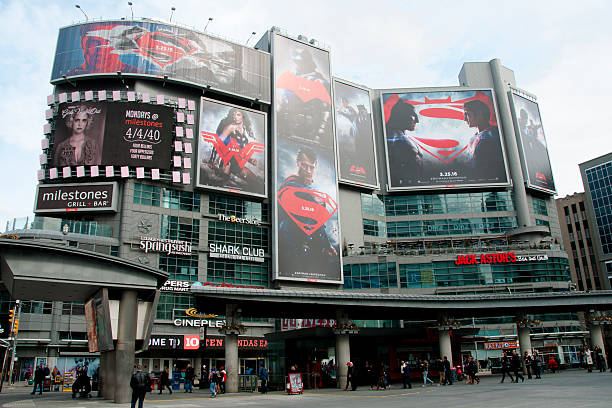 Toronto - Canada Toronto, Canada - March 9, 2016: Yonge Dundas commercial square illuminated by commercial billboards toronto dundas square stock pictures, royalty-free photos & images