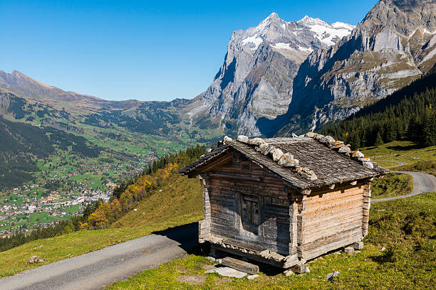 istock Cabin Grindelwald Wetterhorn 515000372
