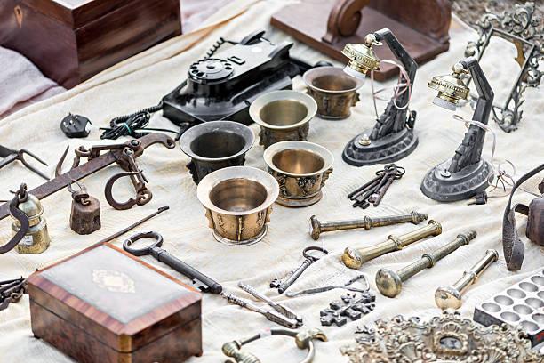 istock Details antique market 515004284