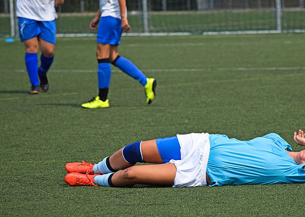 istock Injury on the women's soccer match 515059952