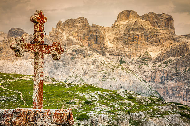 istock mountains around Tre Cime di Lavaredo - Dolomites, Italy 515068669