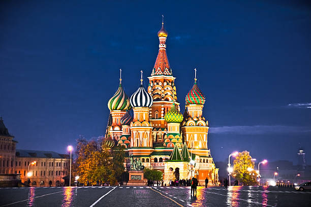 istock Night view of Red Square and Saint Basil Cathedral, Moscow 515068748