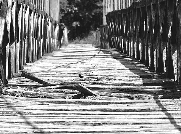 istock Aged Wooden Bridge in Black and White 515074232