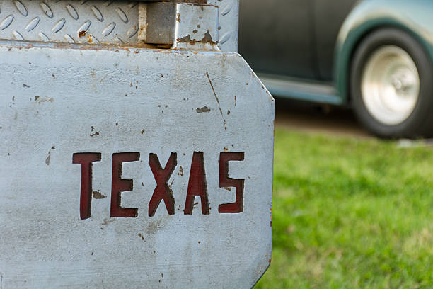 Don't Mess With Texas Metal Hard Edged Slogan
