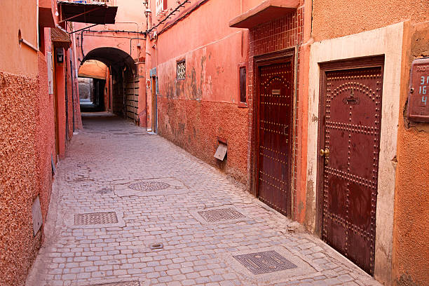 istock Alley in Marrakech Medina. Morocco. 515082604