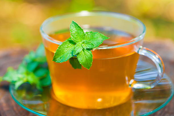 Chá verde com hortelã - foto de acervo