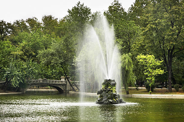 istock Cismigiu gardens in Bucharest. Romania 515147024