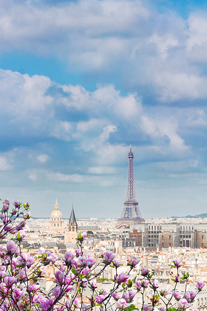 istock skyline of Paris with eiffel tower 515148818