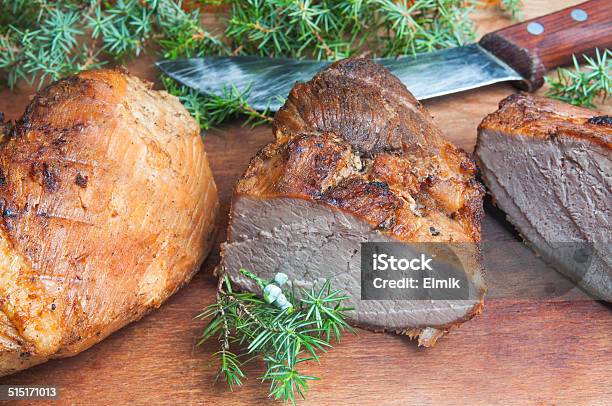 Carne Ahumado Foto de stock y más banco de imágenes de Abundancia - Abundancia, Alimento, Alimentos deshidratados