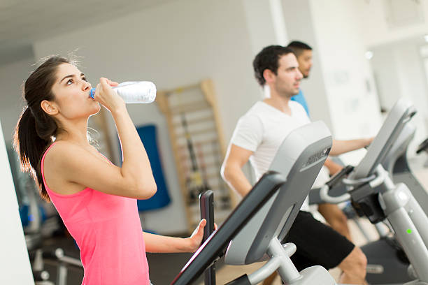 istock Young people training in the gym 515192804