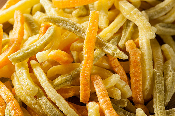 istock Organic Baked Veggie Straws 515218999