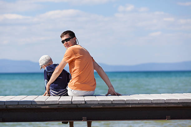 istock family at the dock 515222083