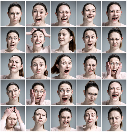 Conjunto de mujer joven con diferentes emociones de Retratos photo
