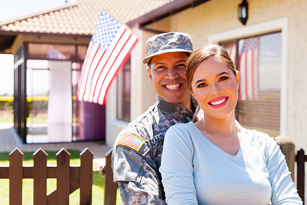 istock american military couple 515266318