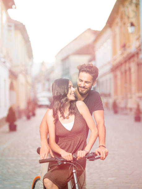 istock young lovers they look eye to eye 515268590
