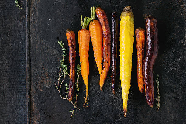 istock Baked colorful carrots 515277124
