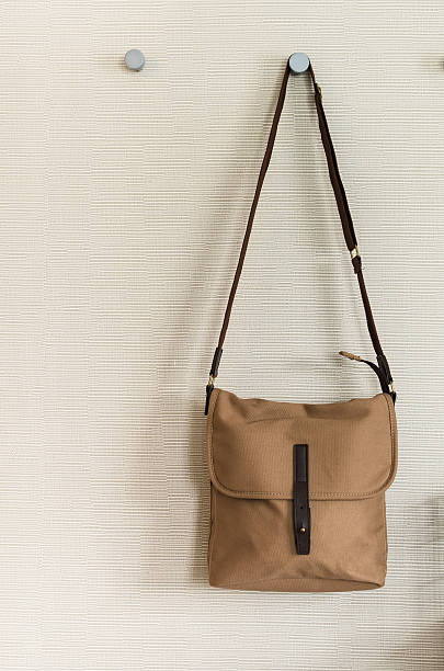 istock fashion brown shoulder bag 515279939
