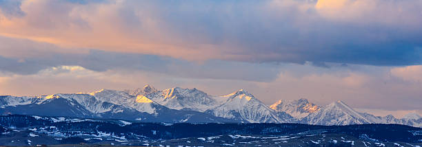 istock Golden light on Mountain Peaks. 515310588