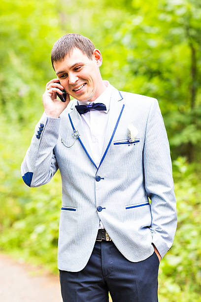 istock Caucasian man with cell phone in nature 515315010