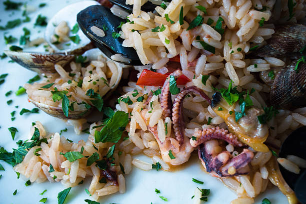 istock Mediterranean cuisine: Seafood risotto 515318306