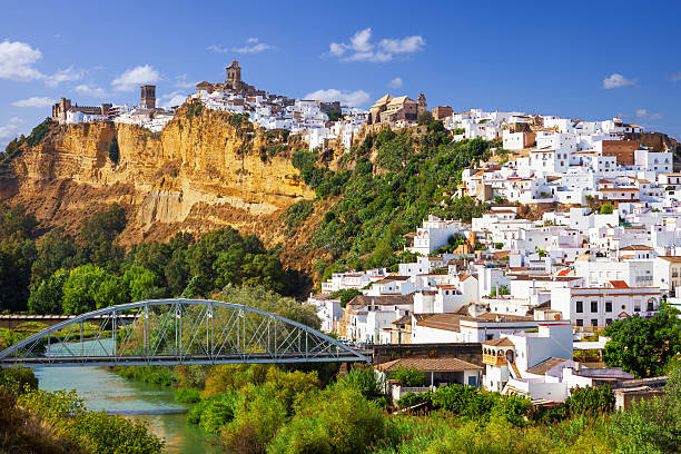 Panoramic of Arcos de la Frontera, Spain white town built on a rock along Guadalete river, in the province of Cadiz, Spain cádiz photos stock pictures, royalty-free photos & images